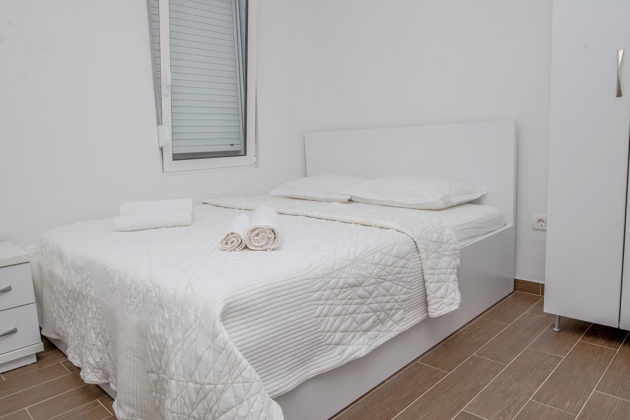 Apartments Tina Утьеха Экстерьер фото
