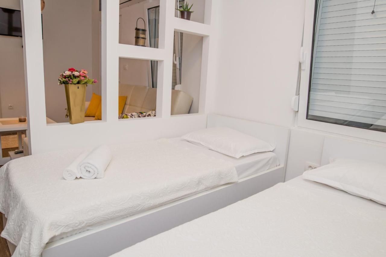 Apartments Tina Утьеха Экстерьер фото