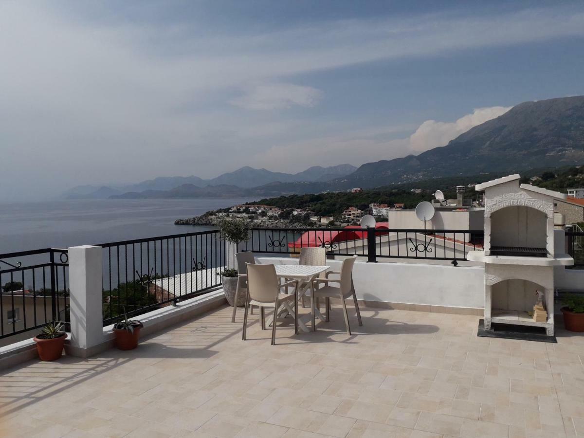 Apartments Tina Утьеха Экстерьер фото
